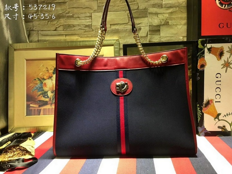 Gucci Handbags 904